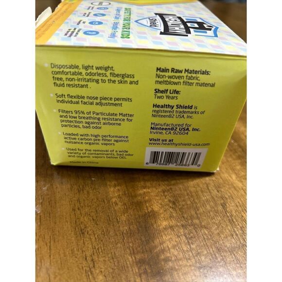 50Pcs Kids 95% 360 Degree Protective 3 Layer Face Mask Disposable Respirator - Picture 3 of 3